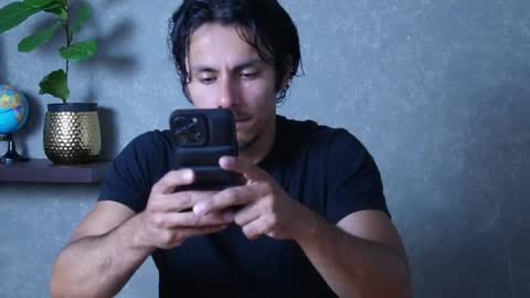 andres    online show from 06.17.26