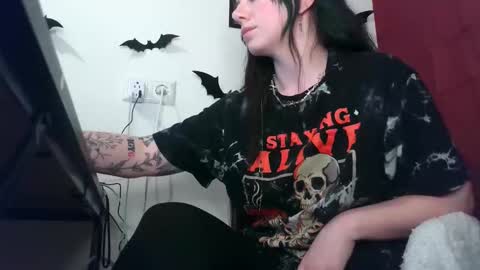 Persephone online show from 02.25.26