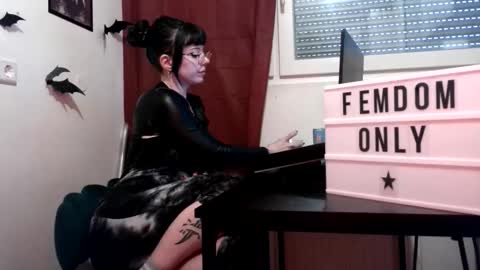 Persephone online show from 06.10.26