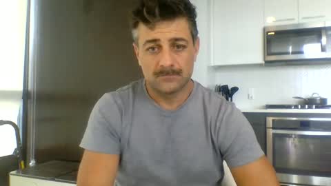 Snapshot of persianprince546 chatting on 05.27.26 persianprince546 online show from 05.27.26