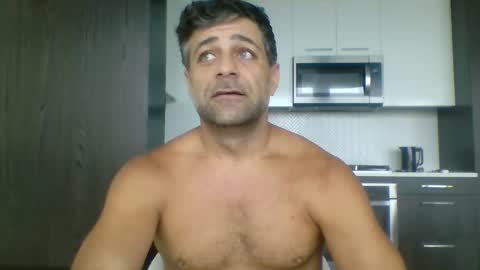 Snapshot of persianprince546 chatting on 06.04.26 persianprince546 online show from 06.04.26