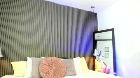 Lizza online show from 09.25.25