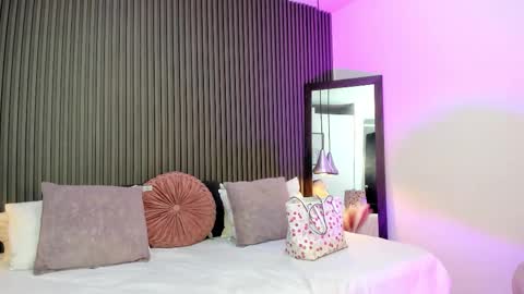 Lizza online show from 10.22.25