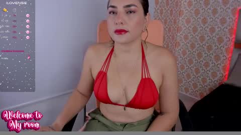 Isabella   online show from 02.13.25