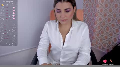 Isabella   online show from 02.16.25