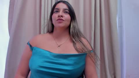 LAURA  online show from 02.12.25