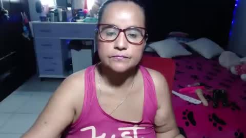 Snapshot of pervert_mommy_x chatting on 07.14.26 SAMY online show from 07.14.26