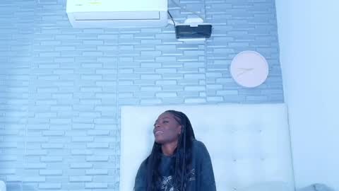 pervert_shydoll online show from 04.04.26