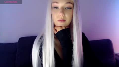 Snapshot of pervyblonde chatting on 02.04.25 Isabella online show from 02.04.25