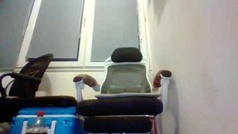 peshtic20 online show from 11.10.25