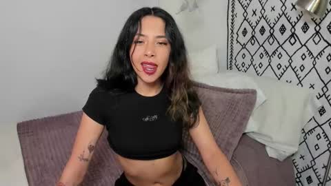 Rose online show from 02.28.25