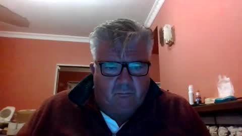 Snapshot of pete112991 chatting on 10.06.25 pete112991 online show from 10.06.25