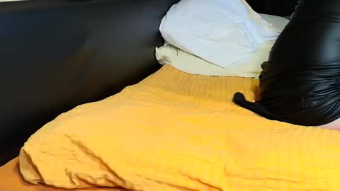 peter196888 online show from 09.19.25