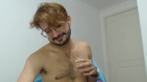 Snapshot of peter_x_annaud chatting on 09.21.25 FELIPE online show from 09.21.25