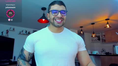 Snapshot of peterjack7 chatting on 02.07.25 Peter Jack online show from 02.07.25