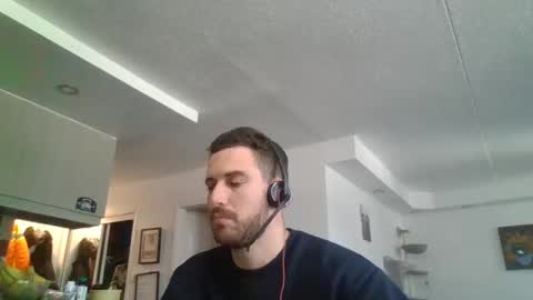 Snapshot of peterskinny24 chatting on 12.06.24         ttps VF8L9ABFMref wl share online show from 12.06.24