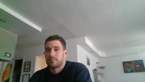 Snapshot of peterskinny24 chatting on 01.22.25         ttps VF8L9ABFMref wl share online show from 01.22.25