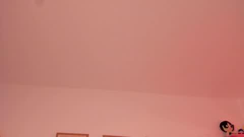 Im Rosse but u can call me Rossie or Rosita . online show from 12.22.25