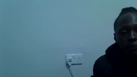 petite_charmz online show from 09.11.25