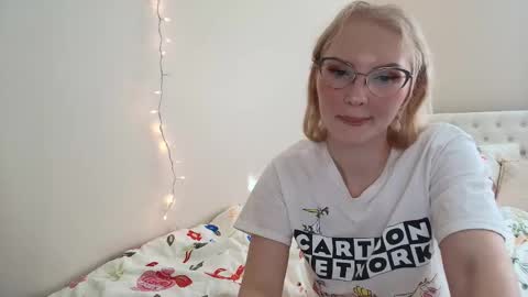 Little cupcake online show from 11.17.25