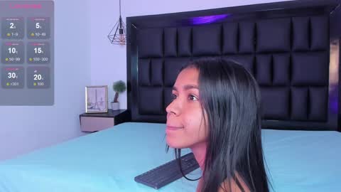 Esther online show from 02.06.25
