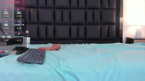 Esther online show from 03.06.25