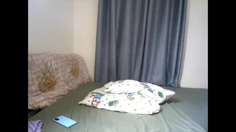 petite_funnie online show from 10.07.25