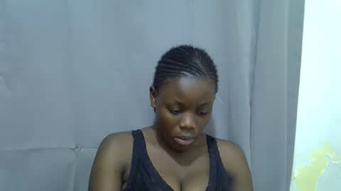 petite_melan online show from 09.13.25