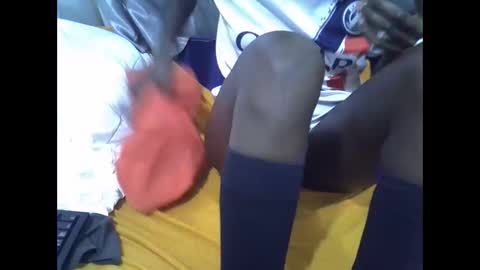 petite_melan online show from 01.15.26