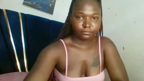 petite_shan online show from 04.16.26