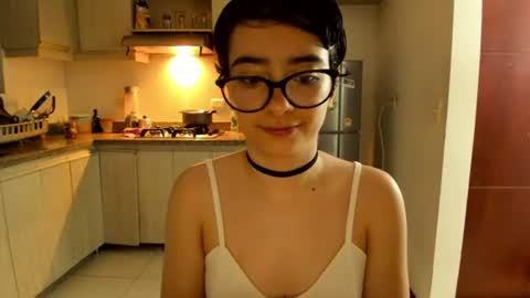 Lunna online show from 06.12.26