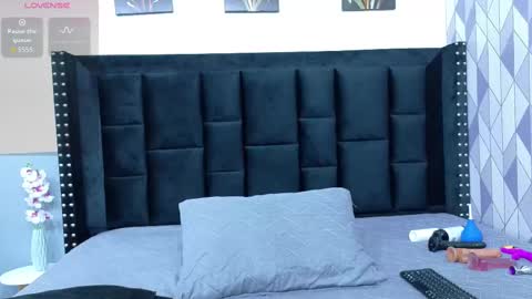 little sharon online show from 10.08.25