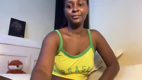 Snapshot of petiterissa chatting on 06.10.26 RISSA online show from 06.10.26