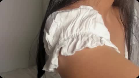 Snapshot of petitgirl_ chatting on 02.27.25  J A S S  online show from 02.27.25