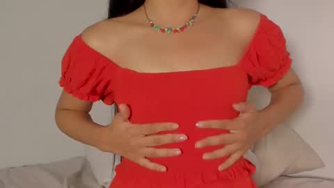 Snapshot of petitgirl_ chatting on 02.27.25  J A S S  online show from 02.27.25