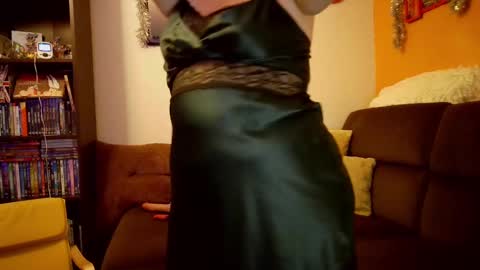 Petitlucoca online show from 01.04.25