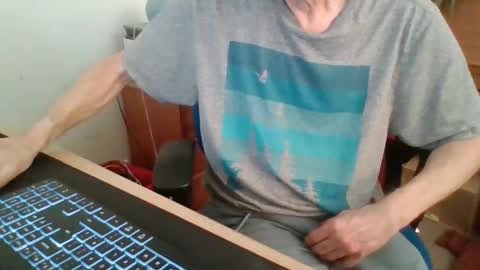 petitwilly online show from 02.17.26