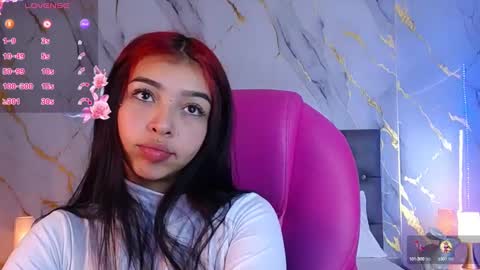 Snapshot of pettit_courtny chatting on 02.12.25 Pettit Courtny online show from 02.12.25