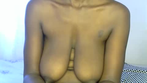 pettite_cora1 online show from 12.16.25