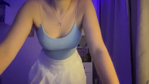 Snapshot of pettykyper chatting on 10.27.25 Katie online show from 10.27.25