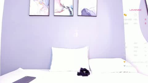 Peyton Rosse online show from 12.14.24