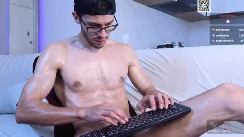 phantom_bigger1 online show from 01.30.25