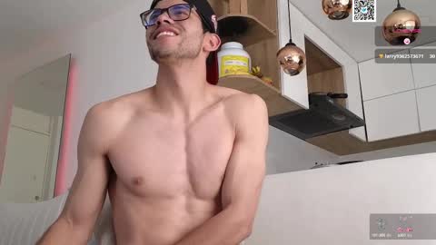 phantom_bigger1 online show from 02.18.25