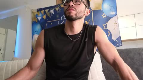 phantom_bigger1 online show from 12.02.25