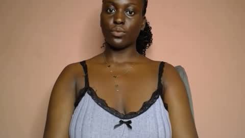 Snapshot of phat_pussylips chatting on 09.09.25 tatiana online show from 09.09.25