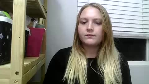 PhatAssBlond online show from 12.22.24