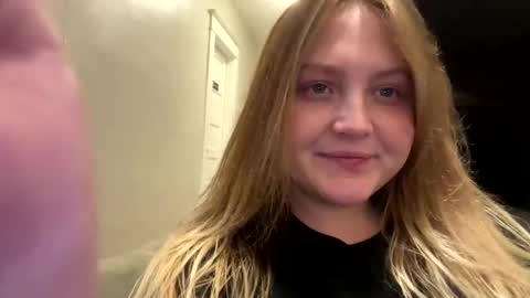 PhatAssBlond online show from 12.30.24