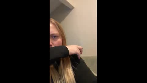 PhatAssBlond online show from 01.11.25