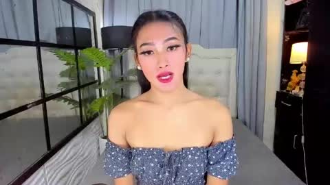 phenomenal_ivy online show from 05.26.26