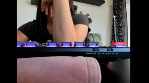 Snapshot of phenomenalpleasures chatting on 02.03.25 Jasmine Juice online show from 02.03.25